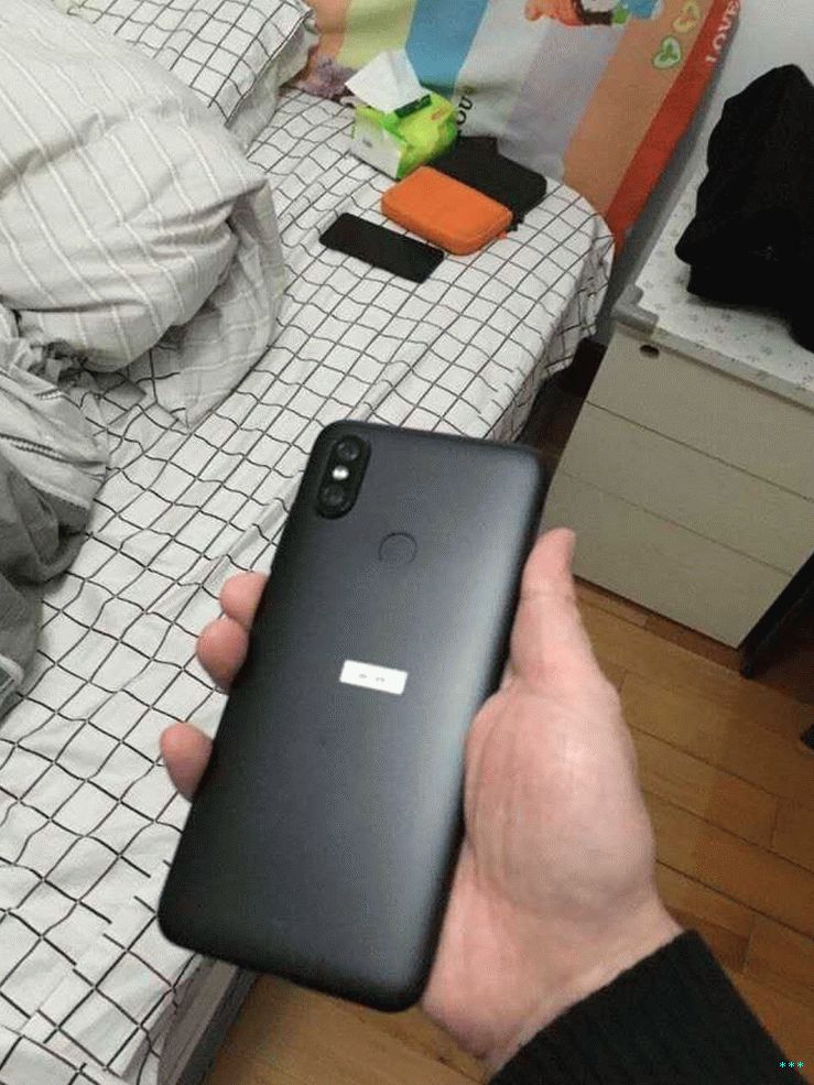 Xiaomi Mi 6X protoype zadní