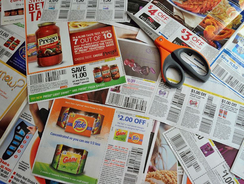 Kupóny z reklamní sekce nedělních novin