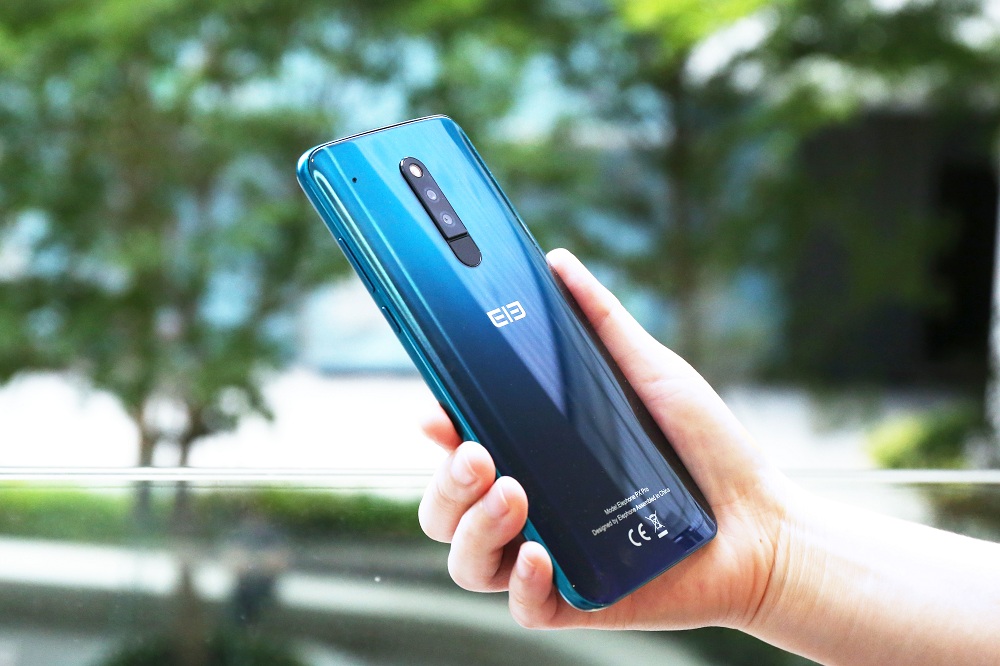 Chyťte Elephone PX Pro s vyskakovací selfie kamerou, 6,53palcový displej za 169,99 $